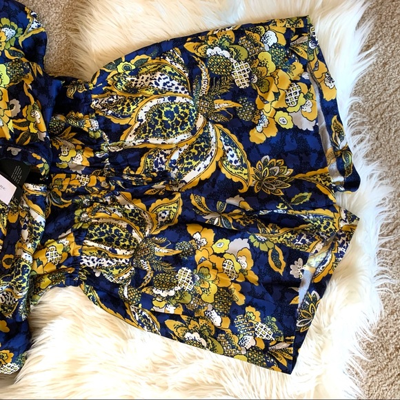 Banana Republic Silk Romper - Picture 5 of 16